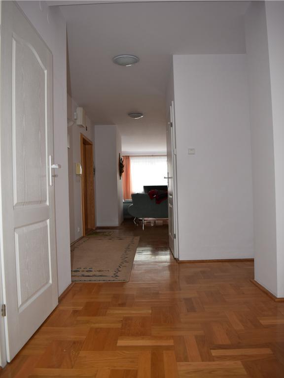 Dgm Apartment Warschau Buitenkant foto